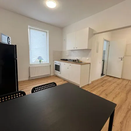 Modern & Comfortable In Altenburg