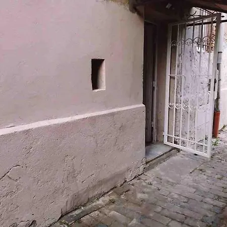 Modern & Comfortable In Altenburg