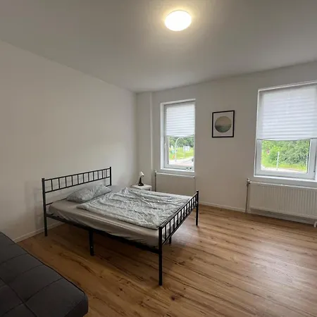 Modern & Comfortable In Lejlighed Altenburg