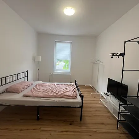 Modern & Comfortable In Lejlighed Altenburg