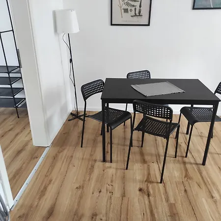 Modern & Comfortable In Altenburg