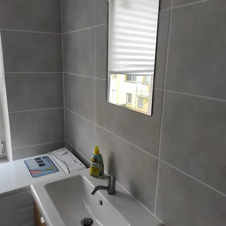 Modern & Comfortable In * Altenburg