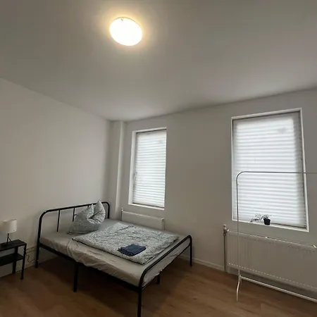 Modern & Comfortable In Lejlighed *