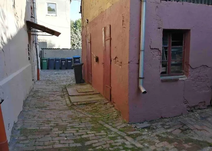 Modern & Comfortable In דירה