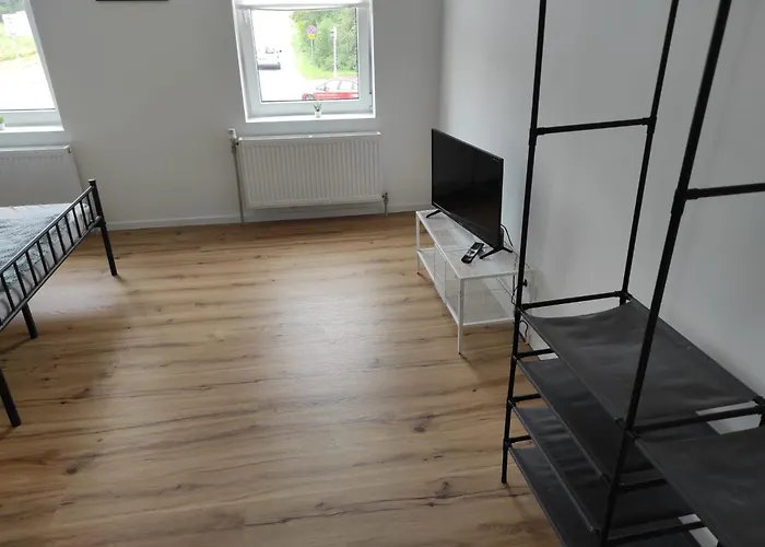 דירה Modern & Comfortable In אלטנבורג