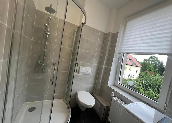 Modern & Comfortable In * אלטנבורג