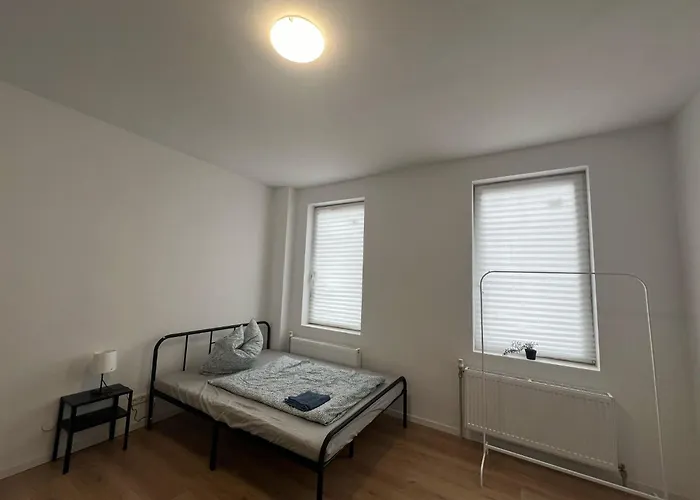 Modern & Comfortable In דירה *